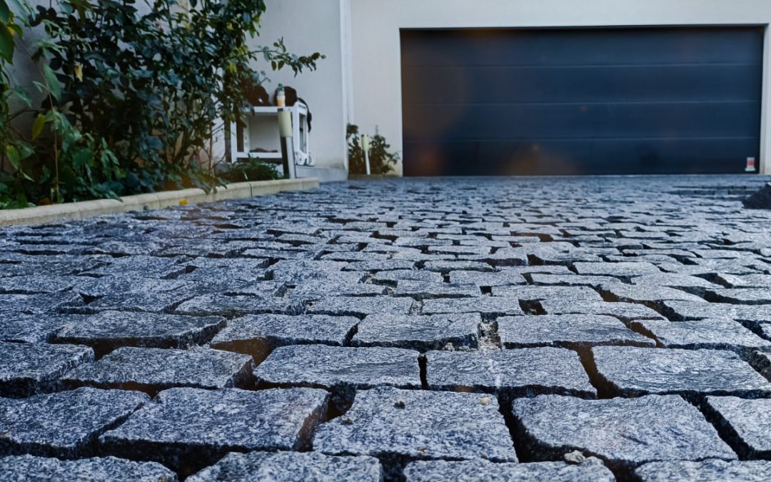 Pose de pavés en granit